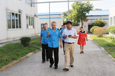 張松楊局長(zhǎng)帶隊(duì)督查&ldquo;三創(chuàng)&rdquo;聯(lián)動(dòng)和食品藥品安全風(fēng)險(xiǎn)隱患大排查大整治工作 - 工作動(dòng)態(tài) - 自貢市政府網(wǎng)站集約化平臺(tái)