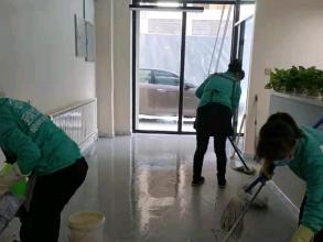 小時工開荒保潔住家家庭保潔提供日常保潔4小時、日常保潔3小時、日常保潔2小時服務